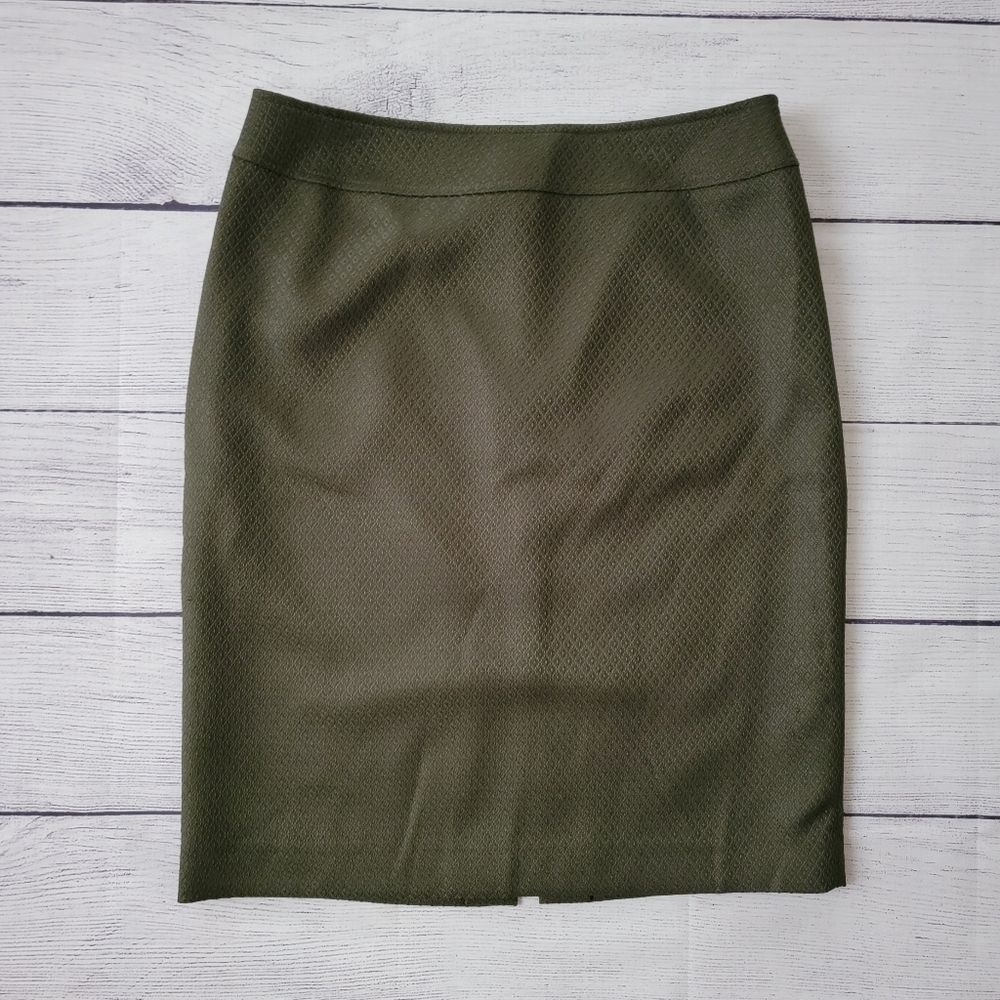 Tahari Pencil Skirt Green Size 6